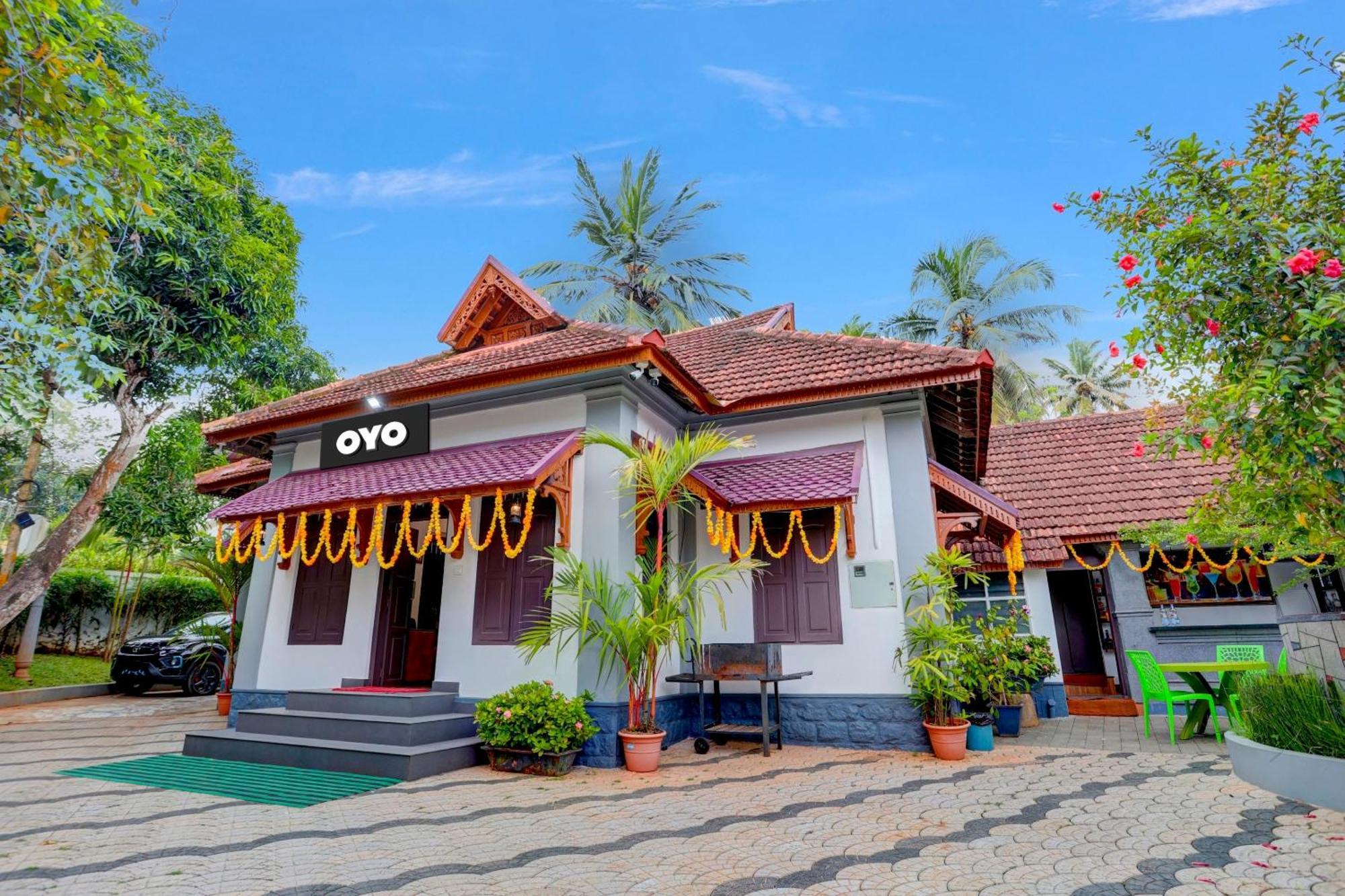 Hotel O Poptavern Heritage Kovalam Exterior foto